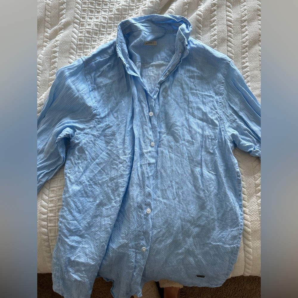 Men’s dress shirt size Large; bought in Mexico